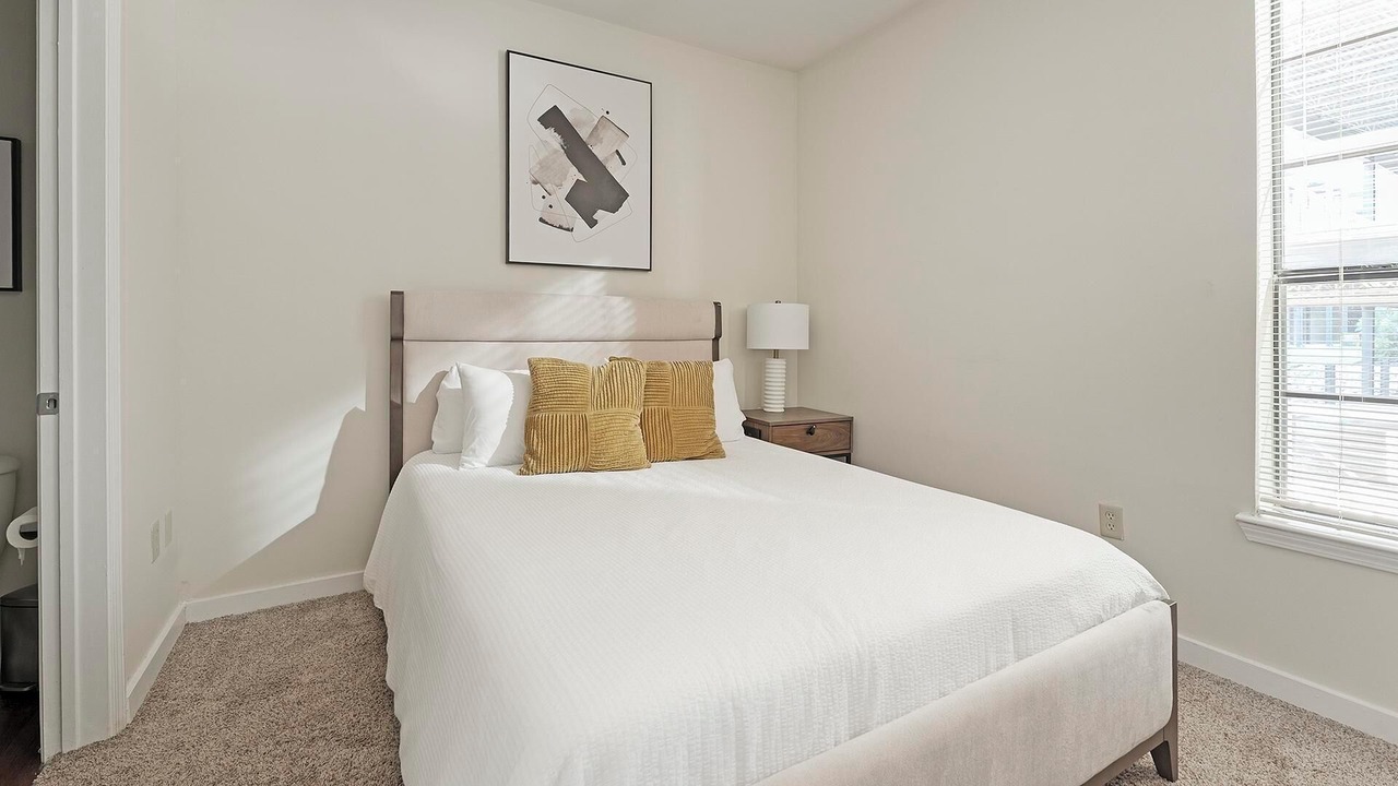 Photo of Bedroom in New Pathways