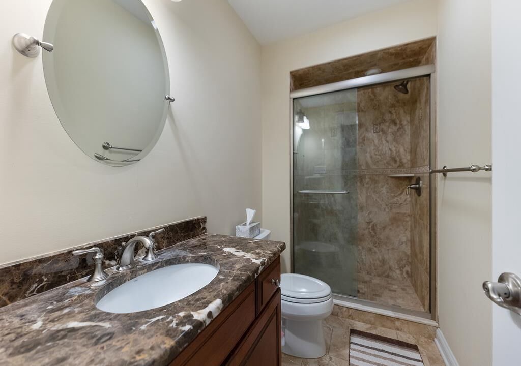 Photo of Bathroom in Avalon