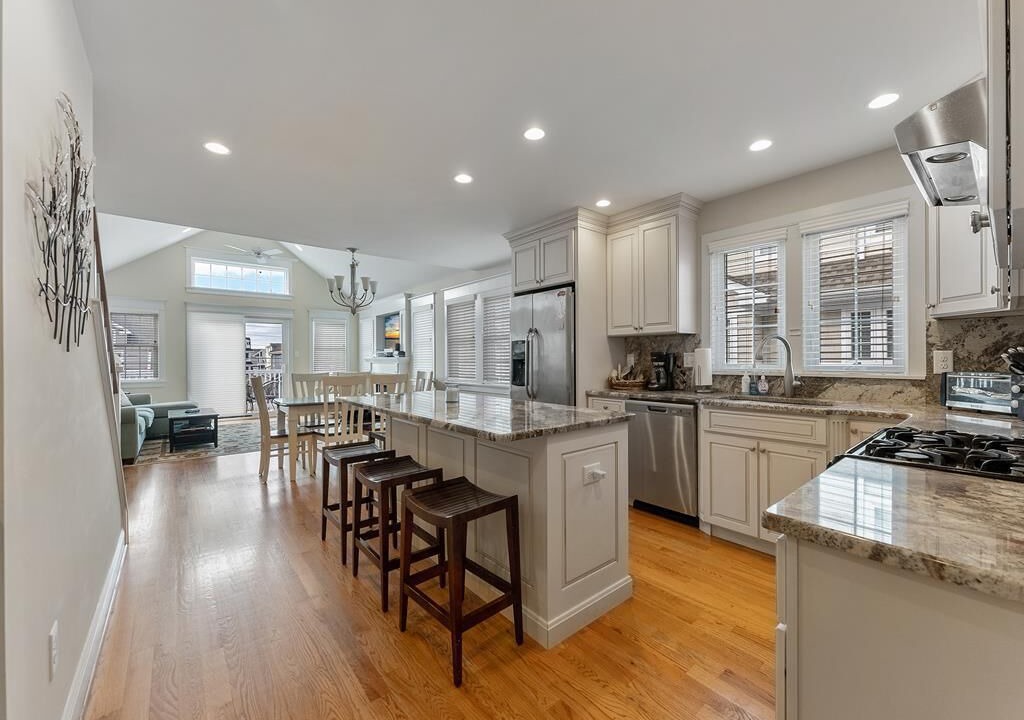 Photo of Kitchen in Avalon