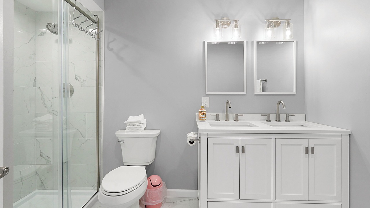 Photo of Bathroom in Ortley Beach