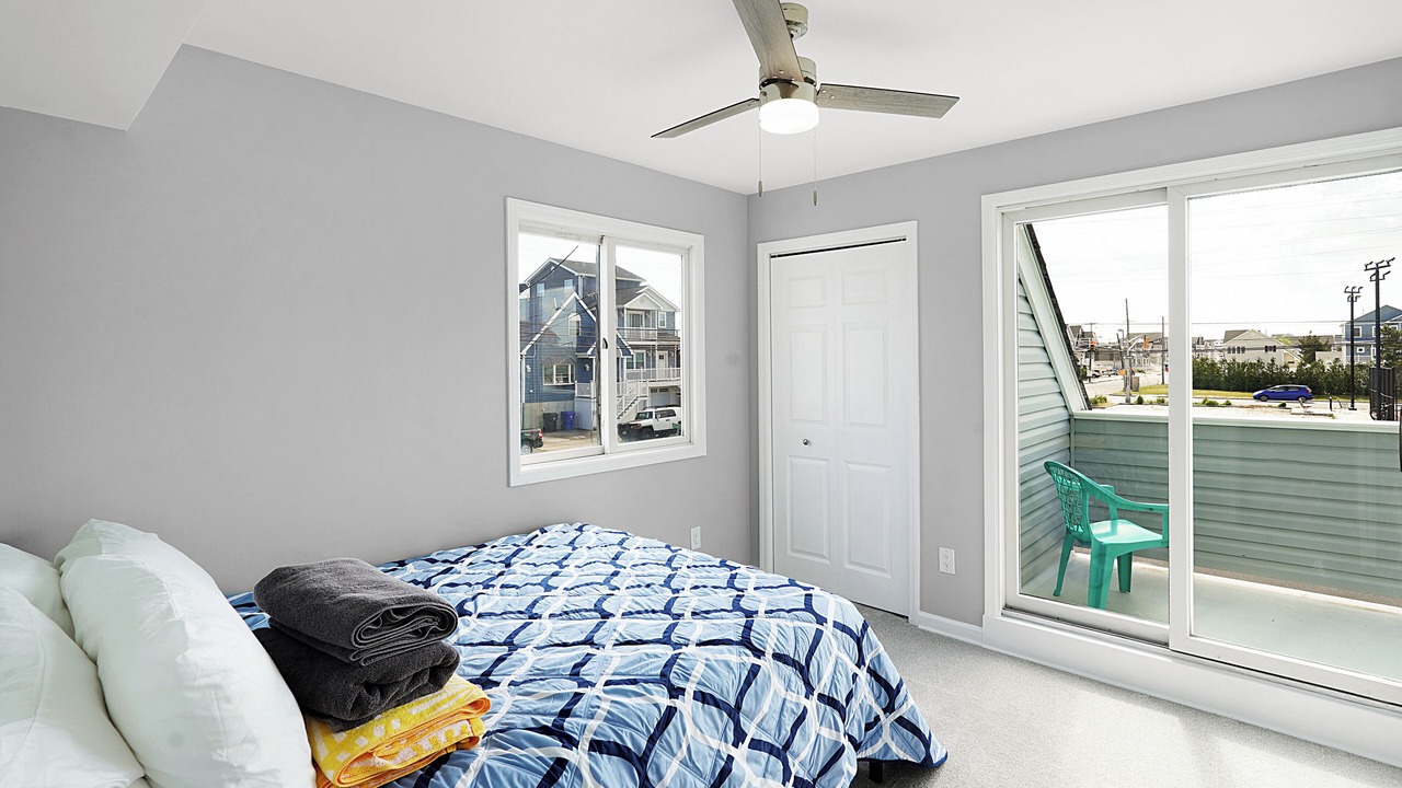 Photo of Bedroom in Ortley Beach