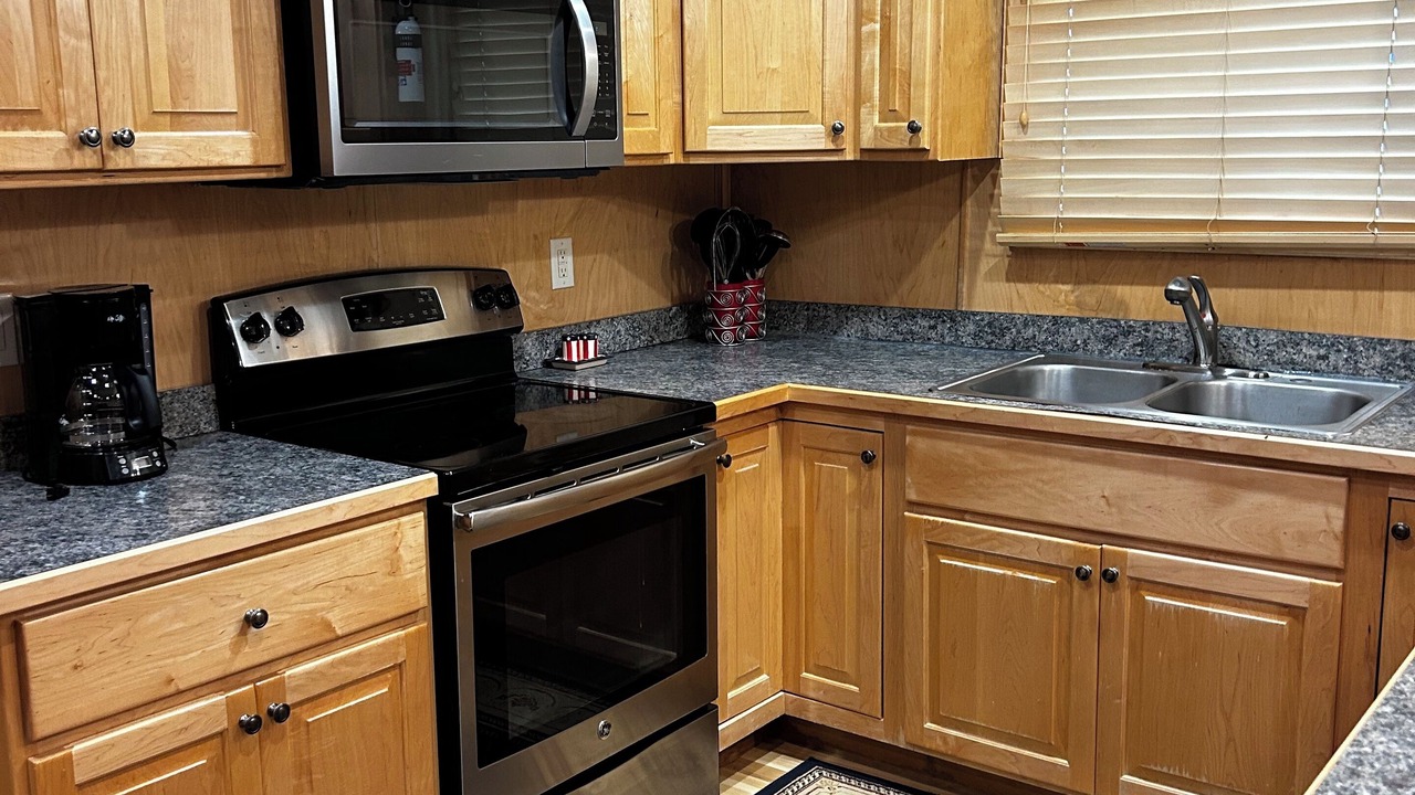 Photo of Kitchen in Byrdstown