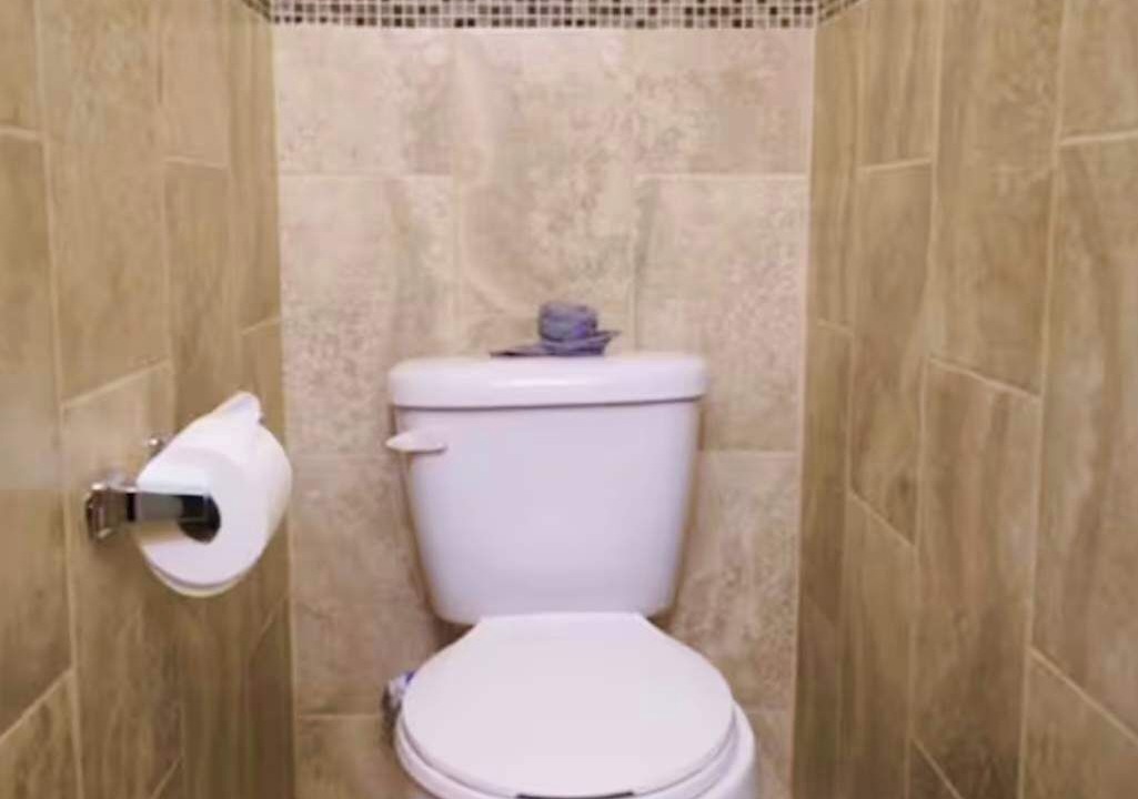Photo of Bathroom in Newark