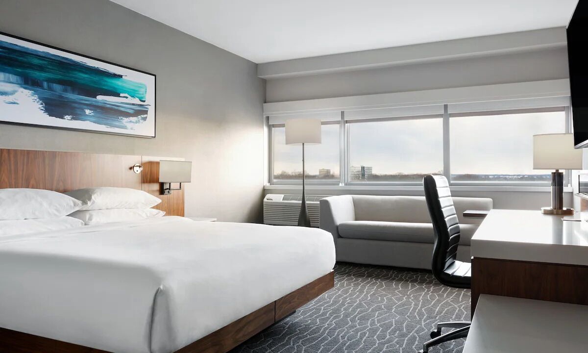 Photo of Bedroom in Iselin