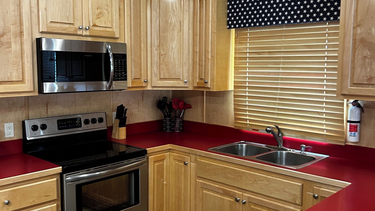 Photo of Kitchen in Byrdstown