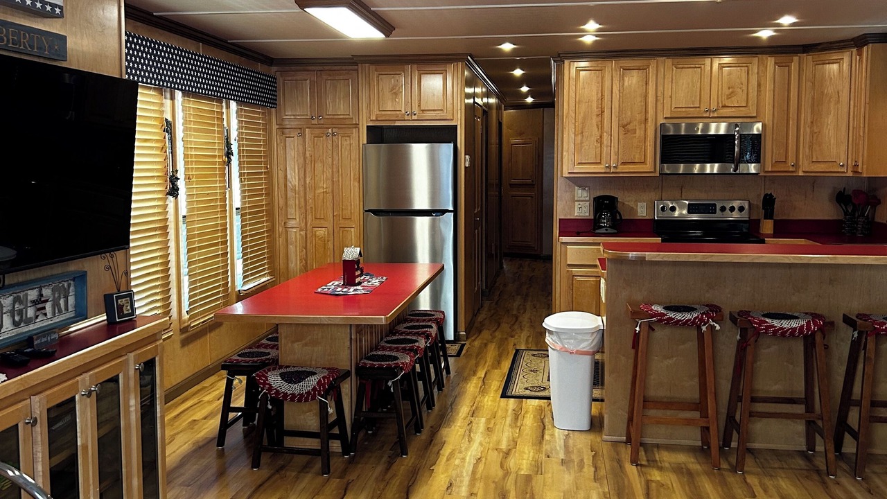 Photo of Kitchen in Byrdstown
