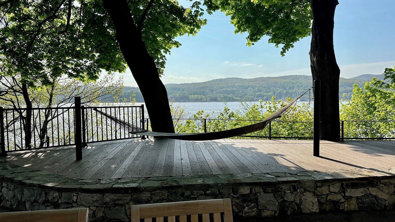 Photo of Patio Balcony in Verplanck