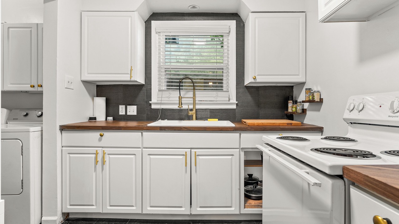 Photo of Kitchen in Joffre