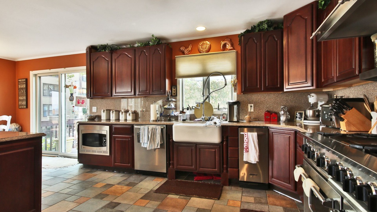 Photo of Kitchen in Bulls Ferry and Jacob's Ferry