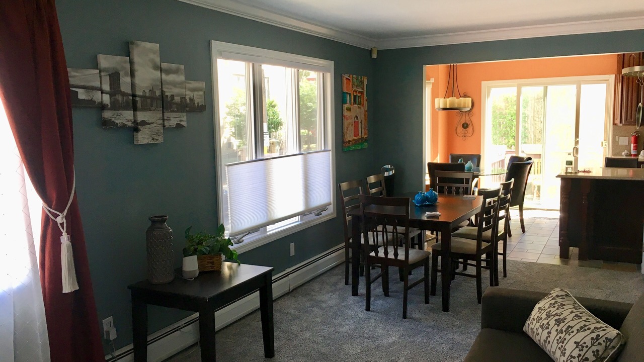 Photo of Livingroom in Bulls Ferry and Jacob's Ferry