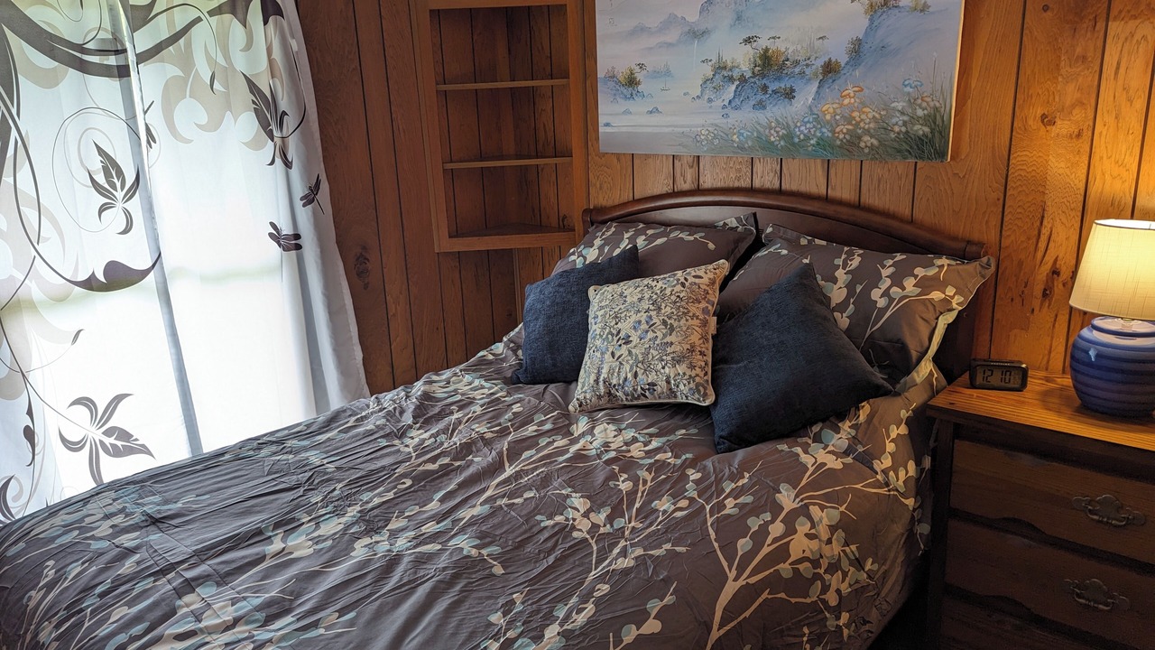 Photo of Bedroom in Cameron