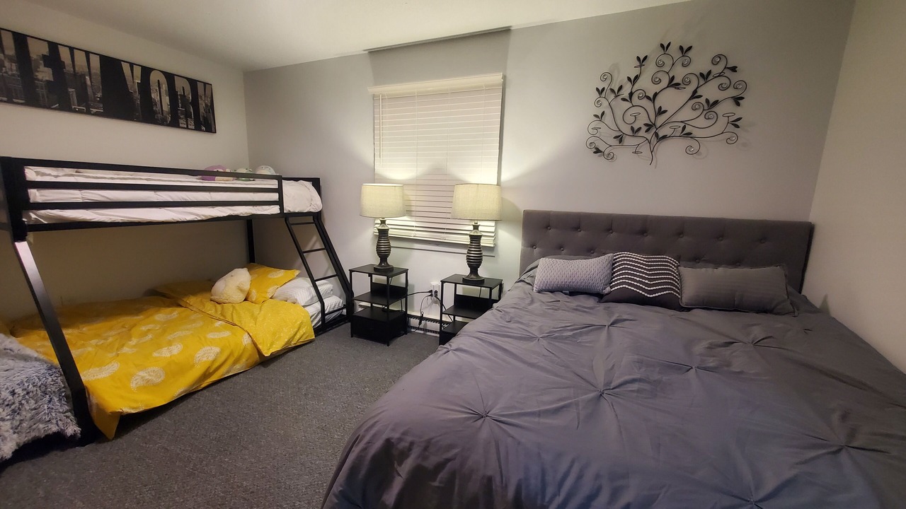 Photo of Bedroom in Girard