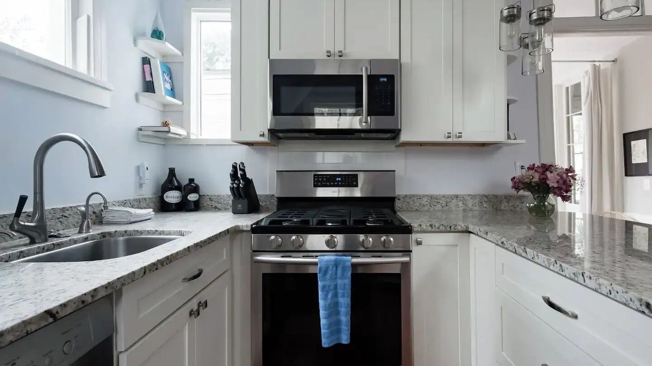 Photo of Kitchen in Harleston Village
