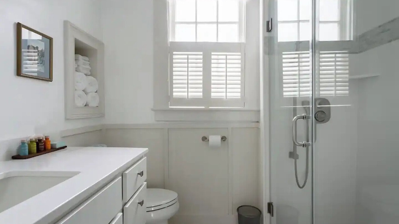 Photo of Bathroom in Harleston Village
