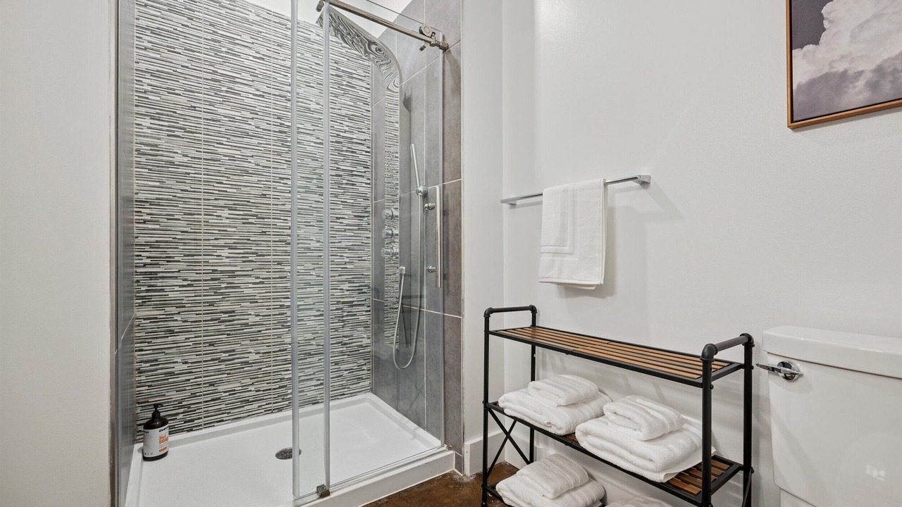 Photo of Bathroom in Brewerytown
