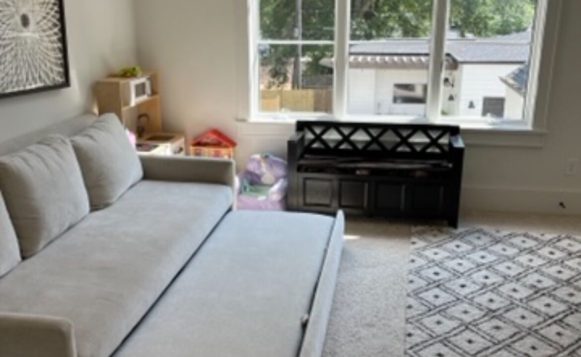 Photo of Livingroom in Chantilly