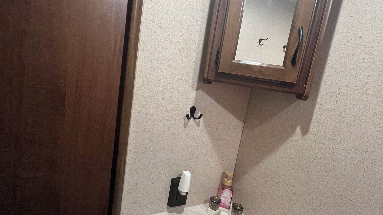 Photo of Bathroom in Confluence