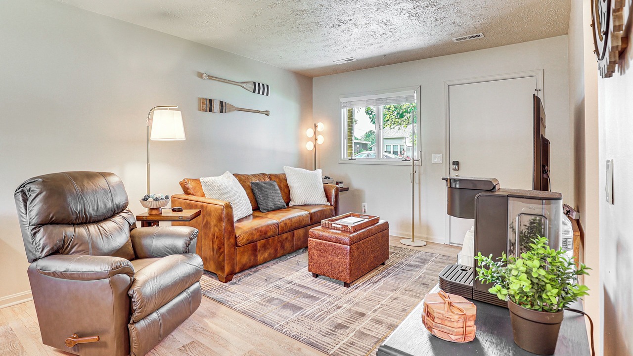 Photo of Livingroom in Canton