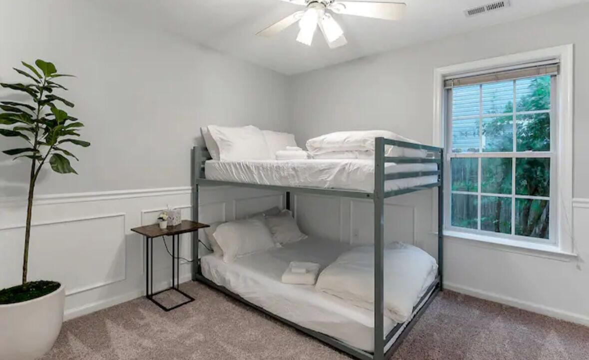 Photo of Bedroom in Chic's Beach