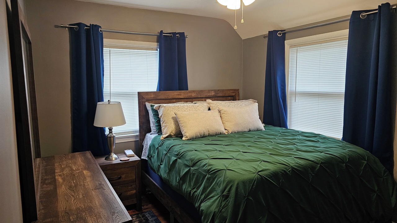 Photo of Bedroom in Baltimore