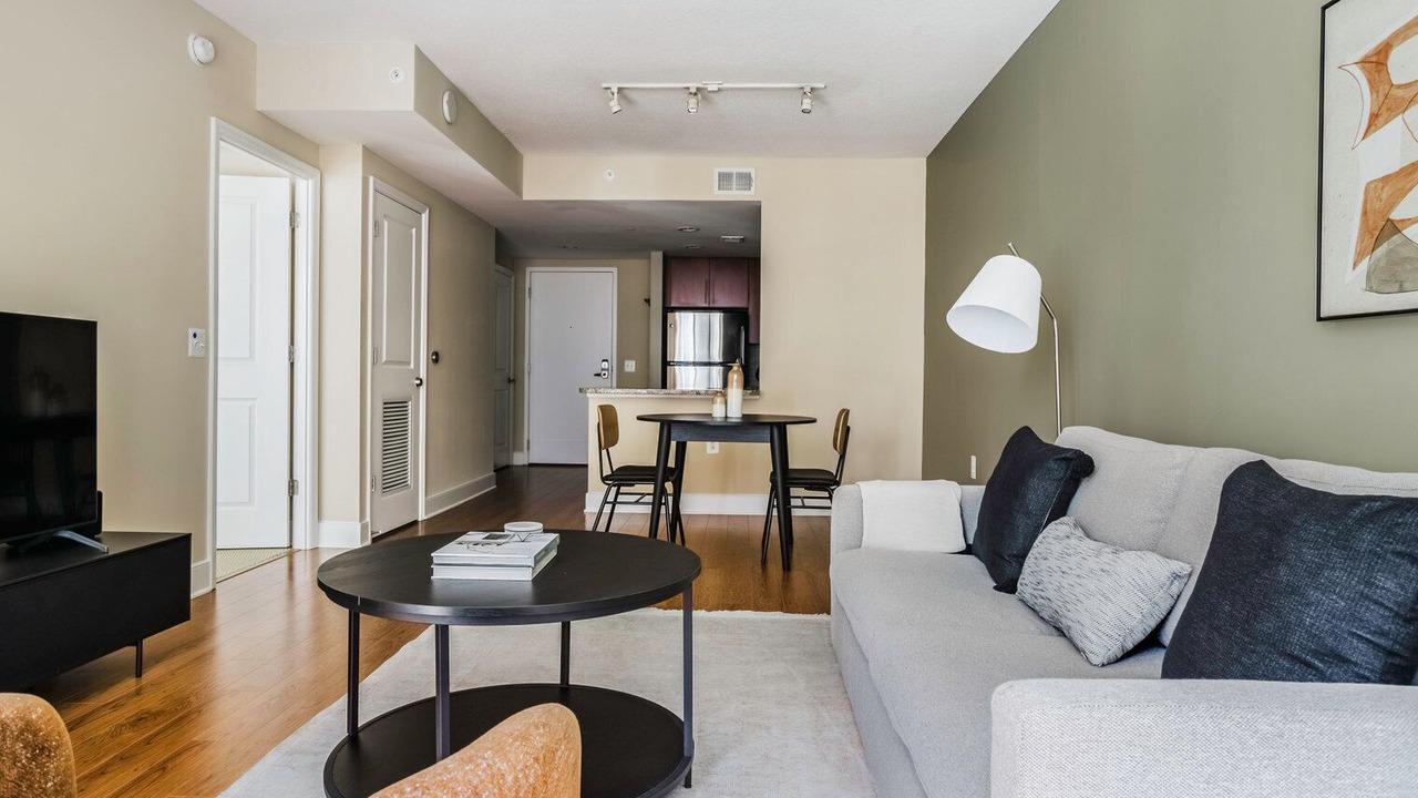 Photo of Livingroom in Mount Vernon Triangle