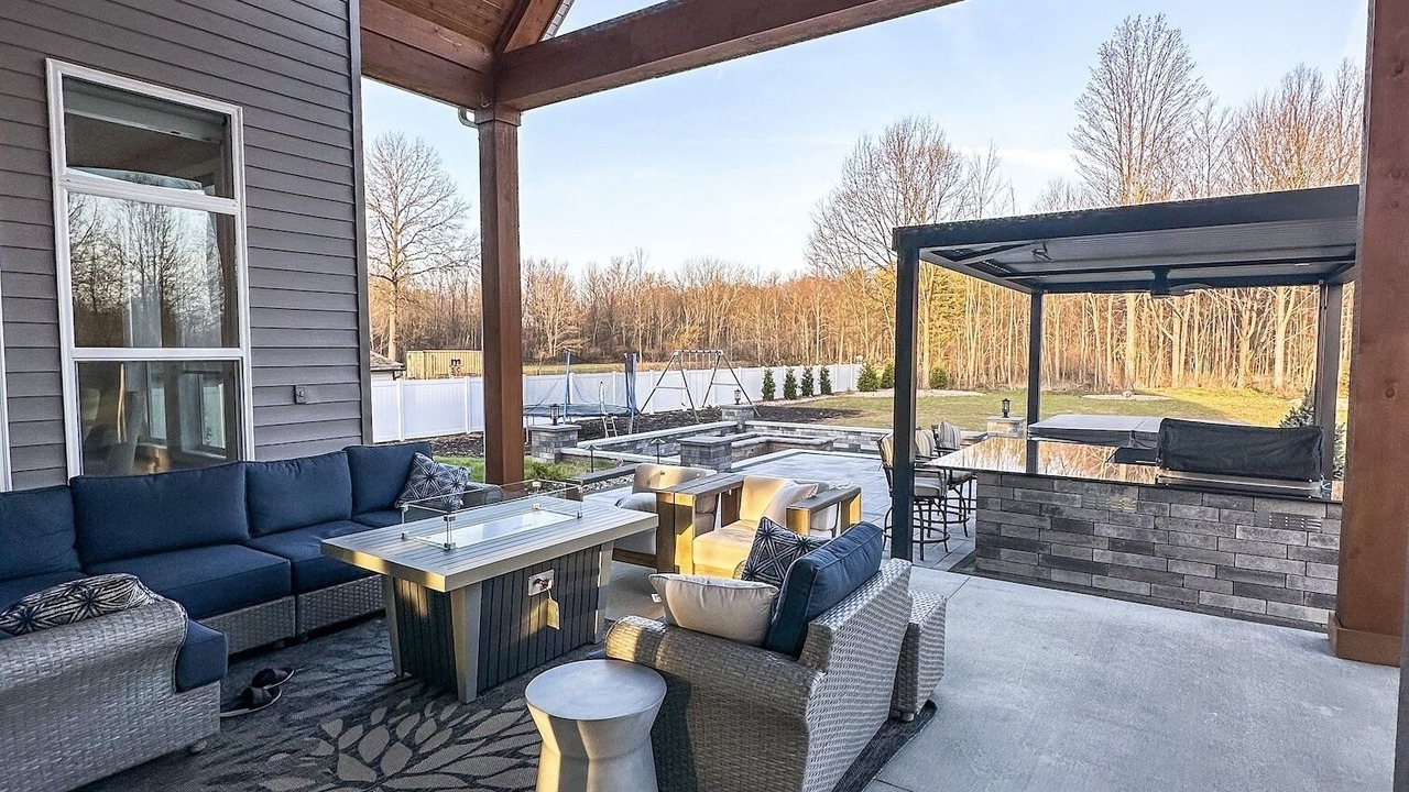 Photo of Patio Balcony in Columbia Township