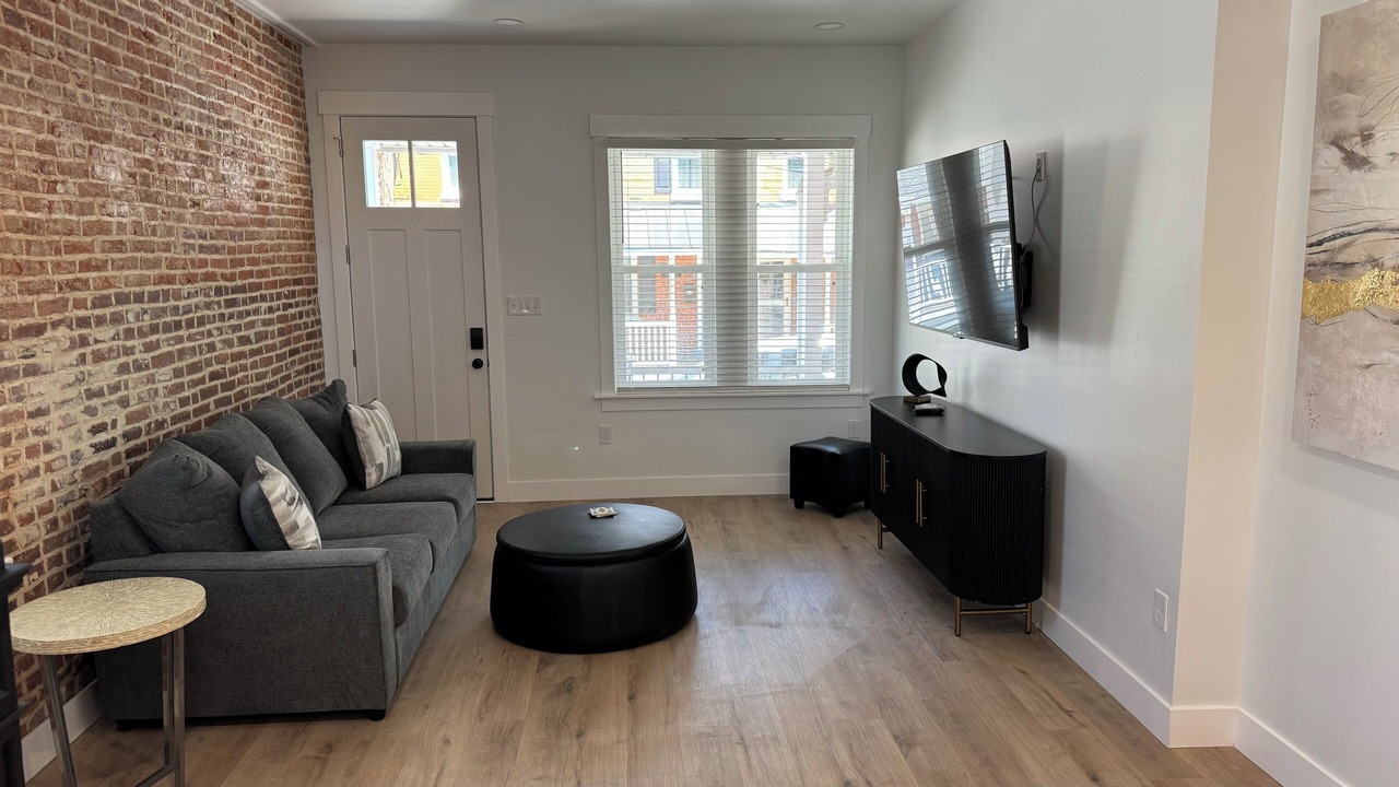 Photo of Livingroom in Phoenixville