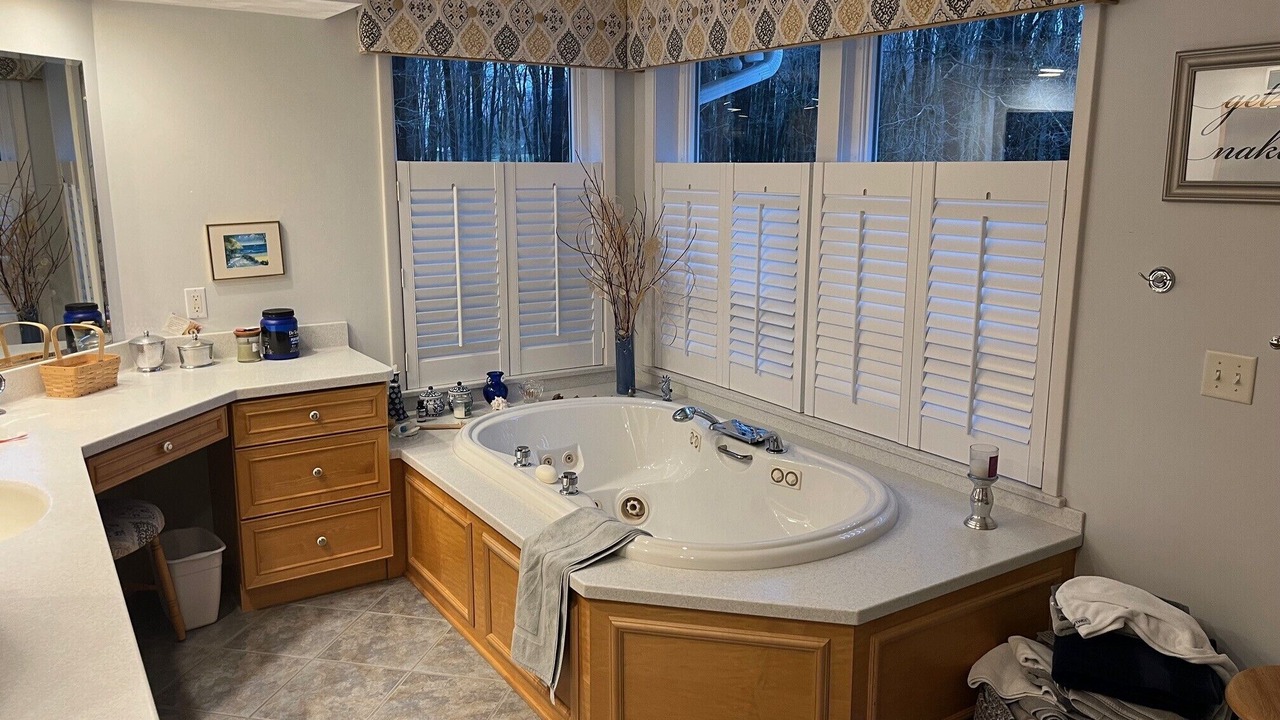 Photo of Bathroom in Corry