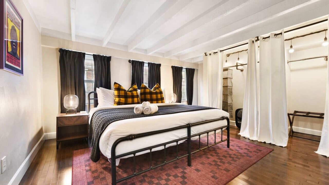 Photo of Bedroom in Central Northside