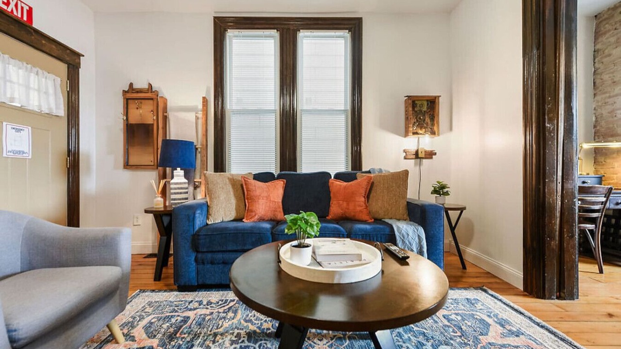 Photo of Livingroom in Millvale