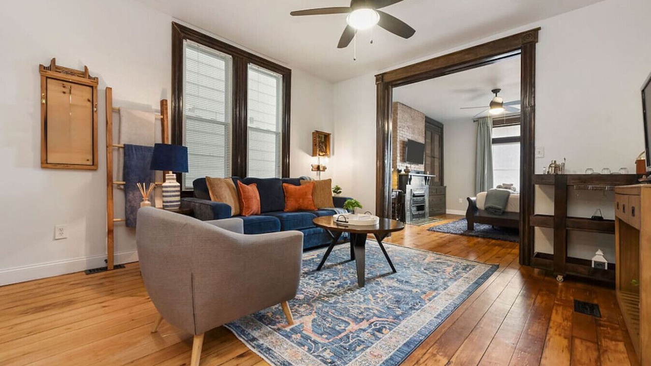 Photo of Livingroom in Millvale