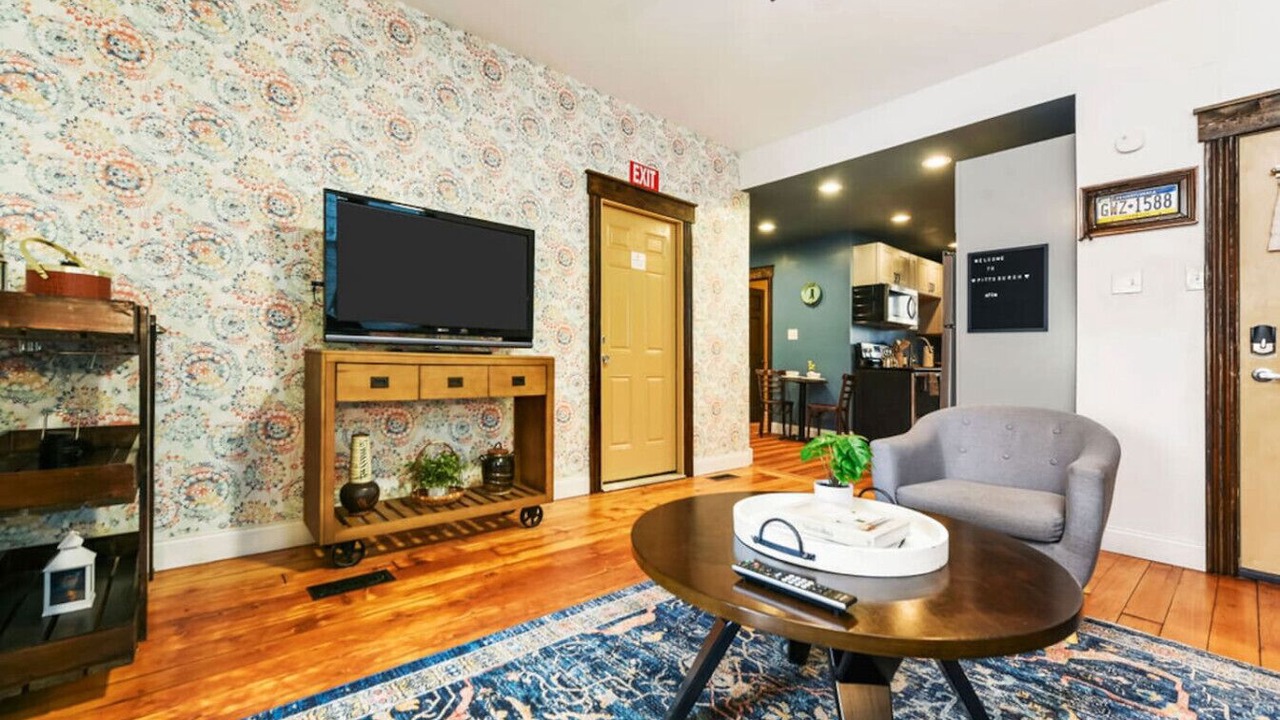 Photo of Livingroom in Millvale