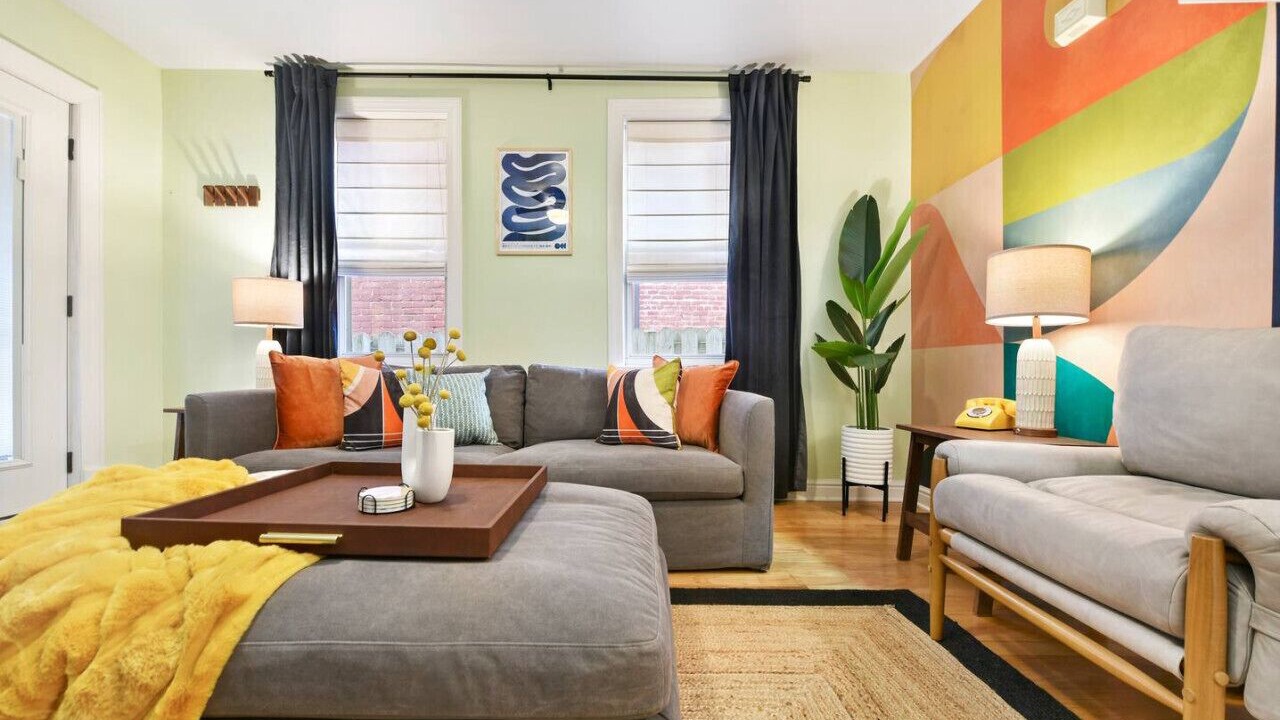 Photo of Livingroom in East Allegheny