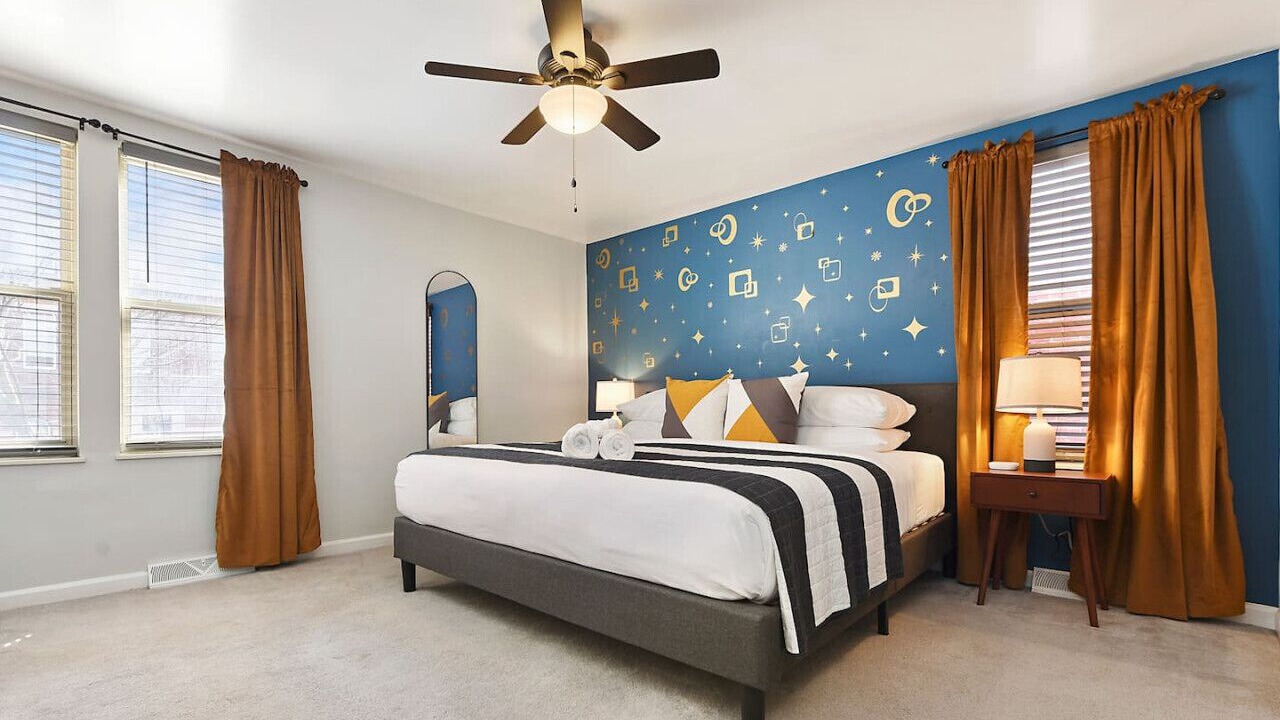 Photo of Bedroom in East Allegheny