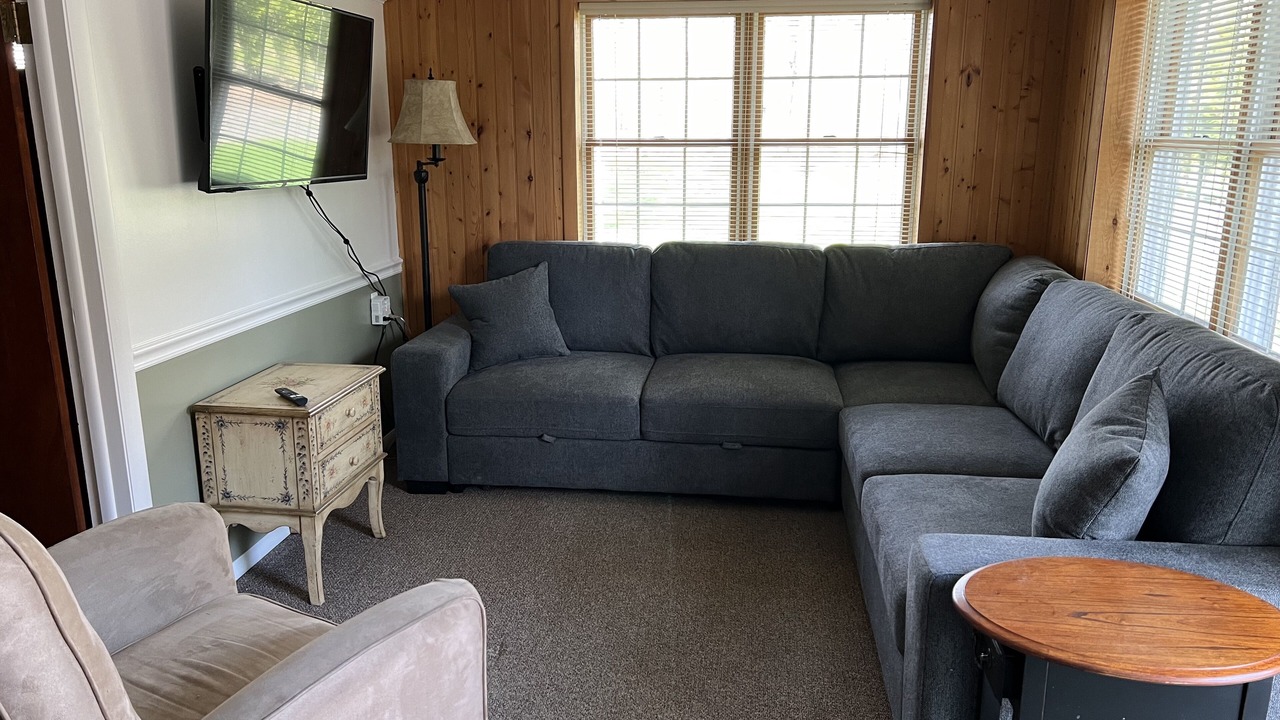 Photo of Livingroom in Pymatuning South
