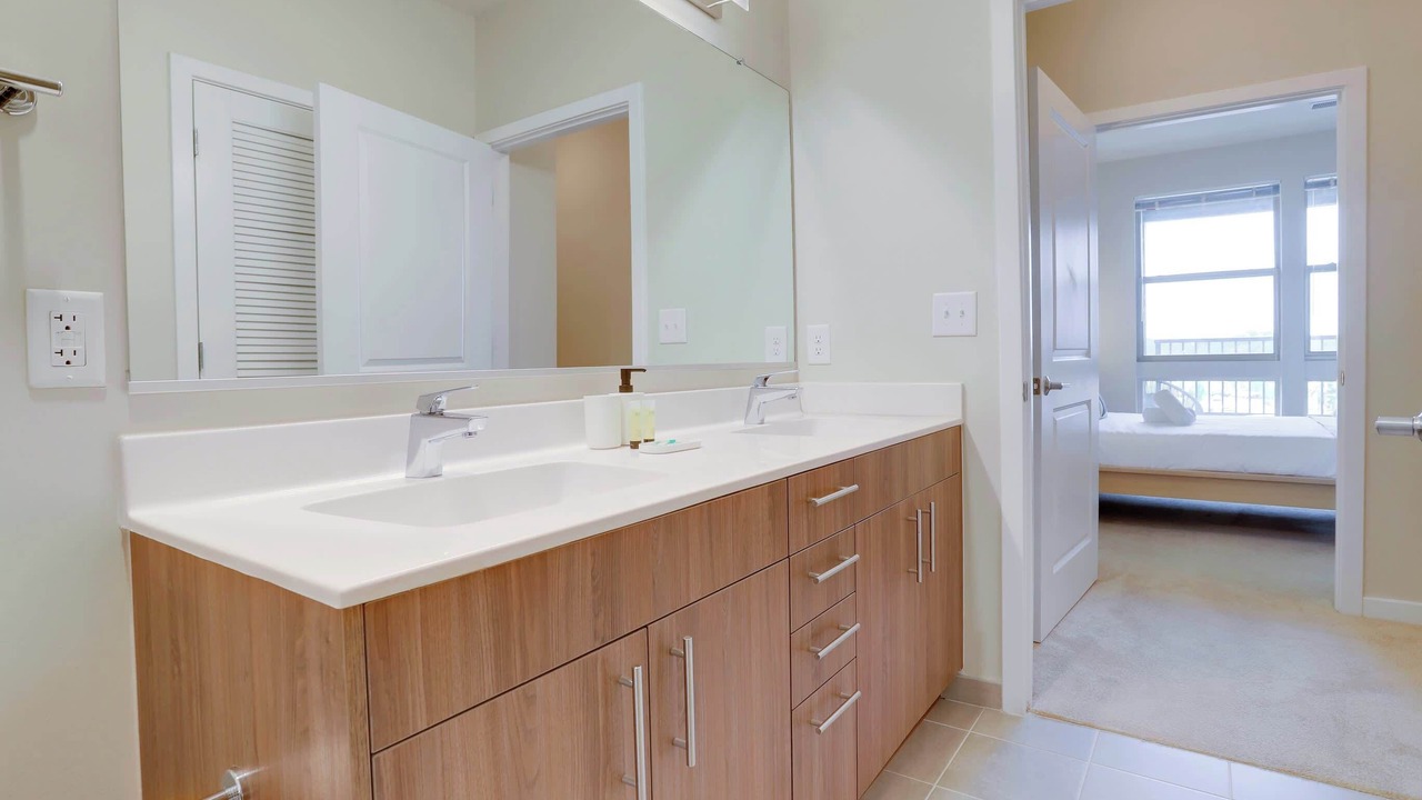 Photo of Bathroom in Jefferson Manor
