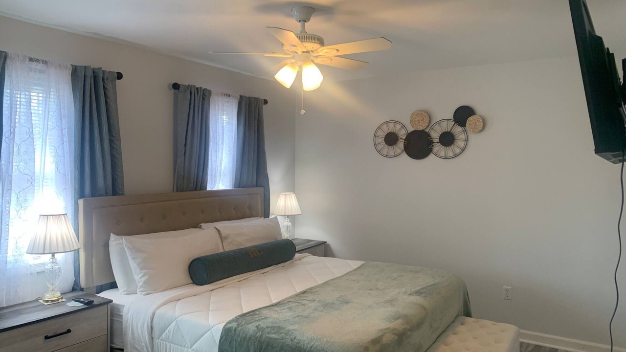 Photo of Bedroom in Elizabethtown