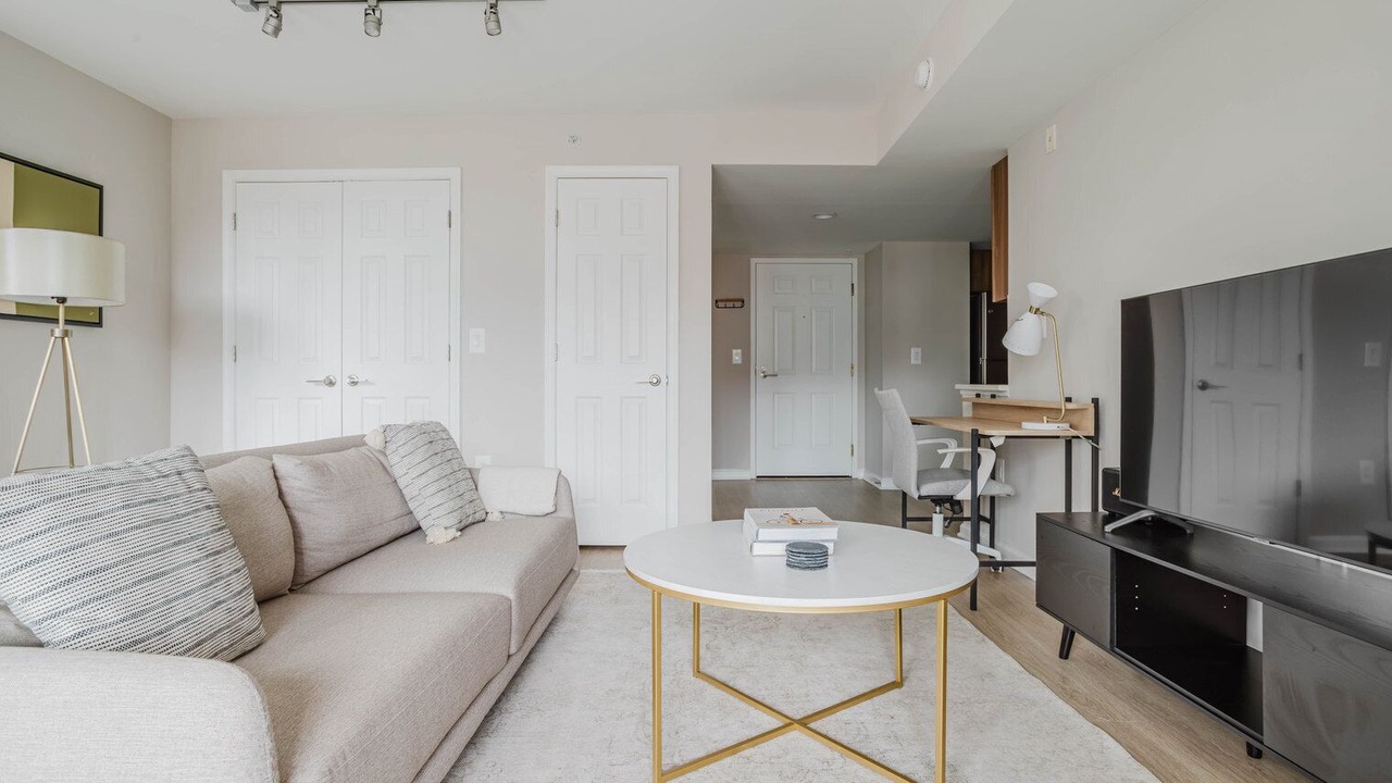 Photo of Livingroom in Chinatown