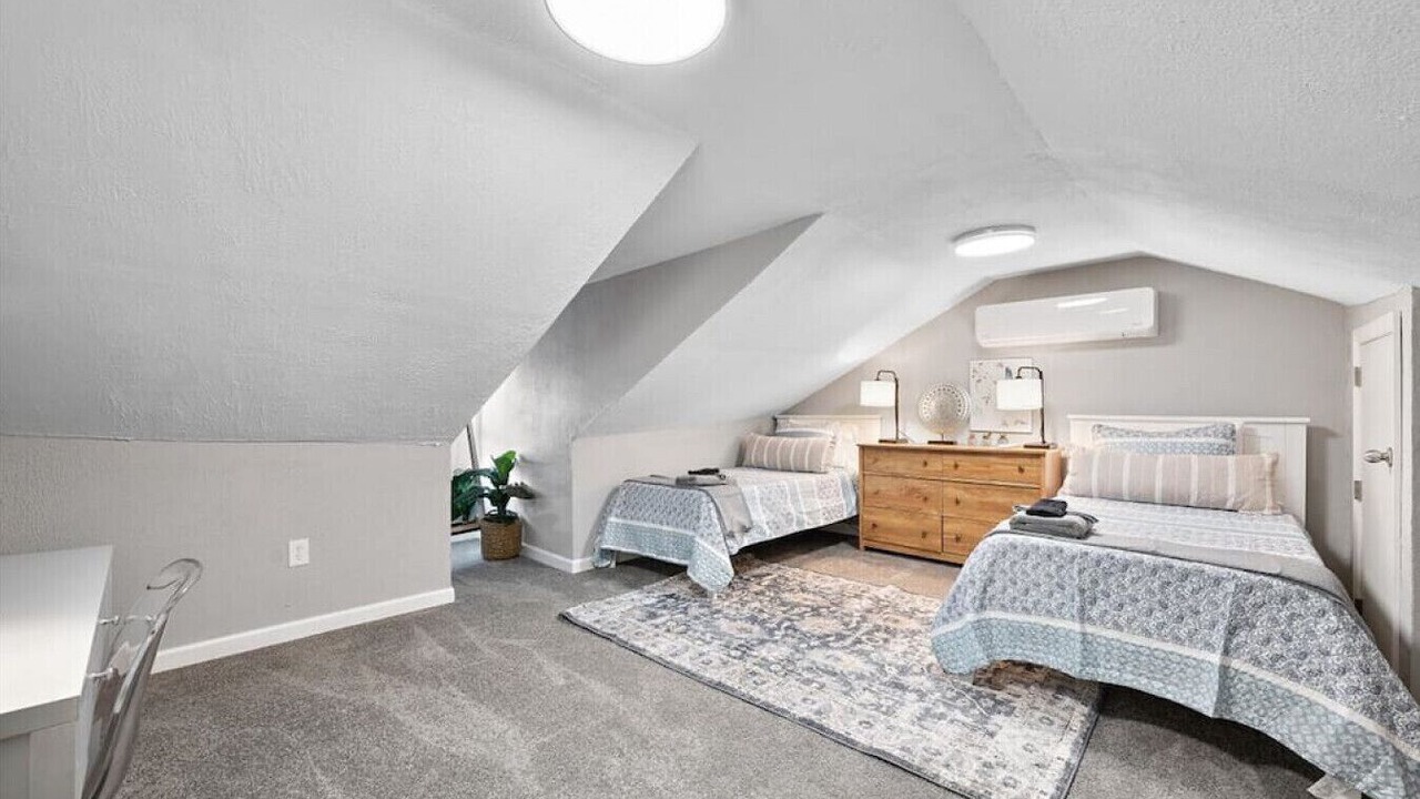 Photo of Bedroom in South Side Flats