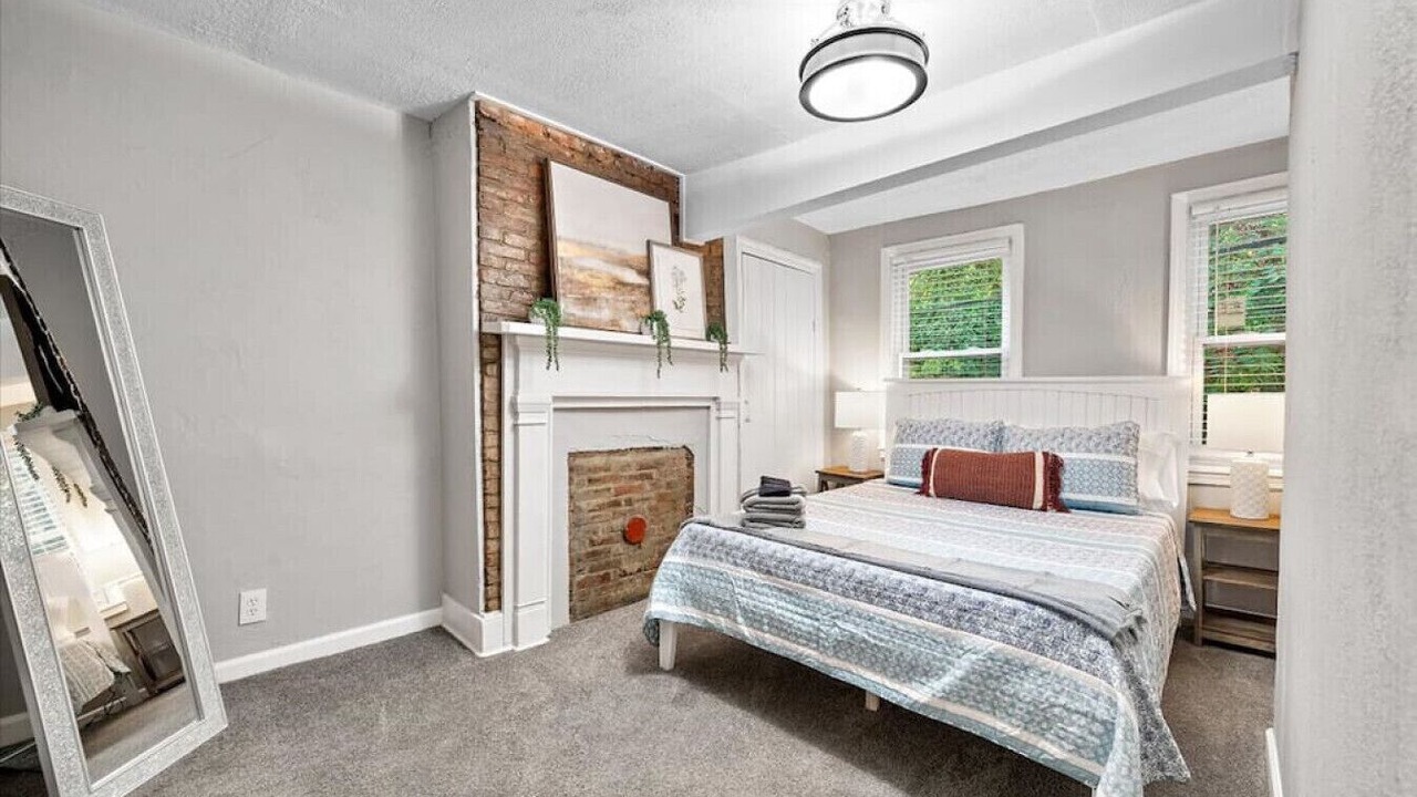 Photo of Bedroom in South Side Flats