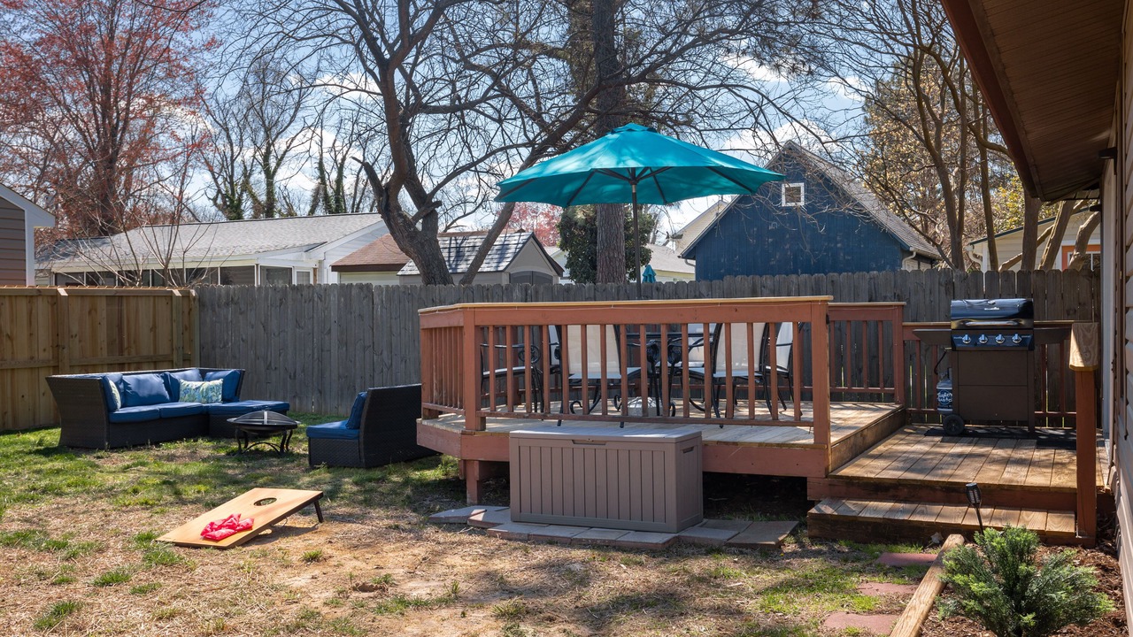 Photo of Outdoor in Issue