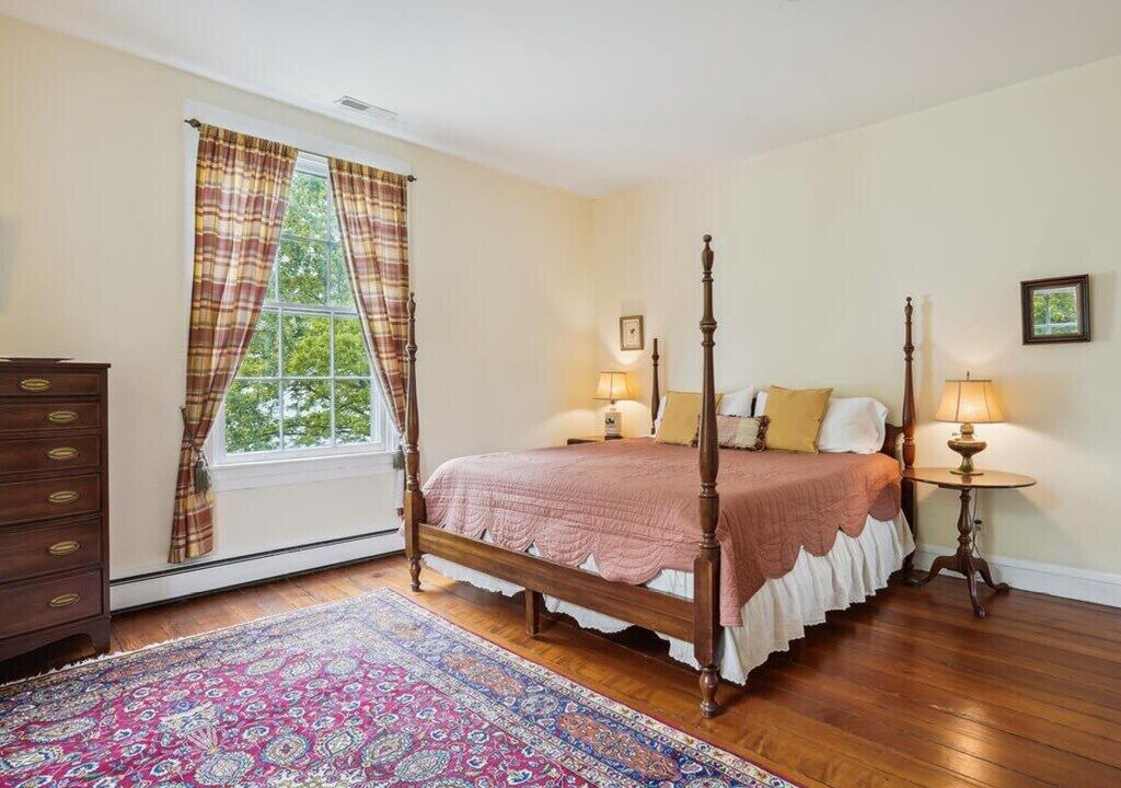 Photo of Bedroom in Unionville