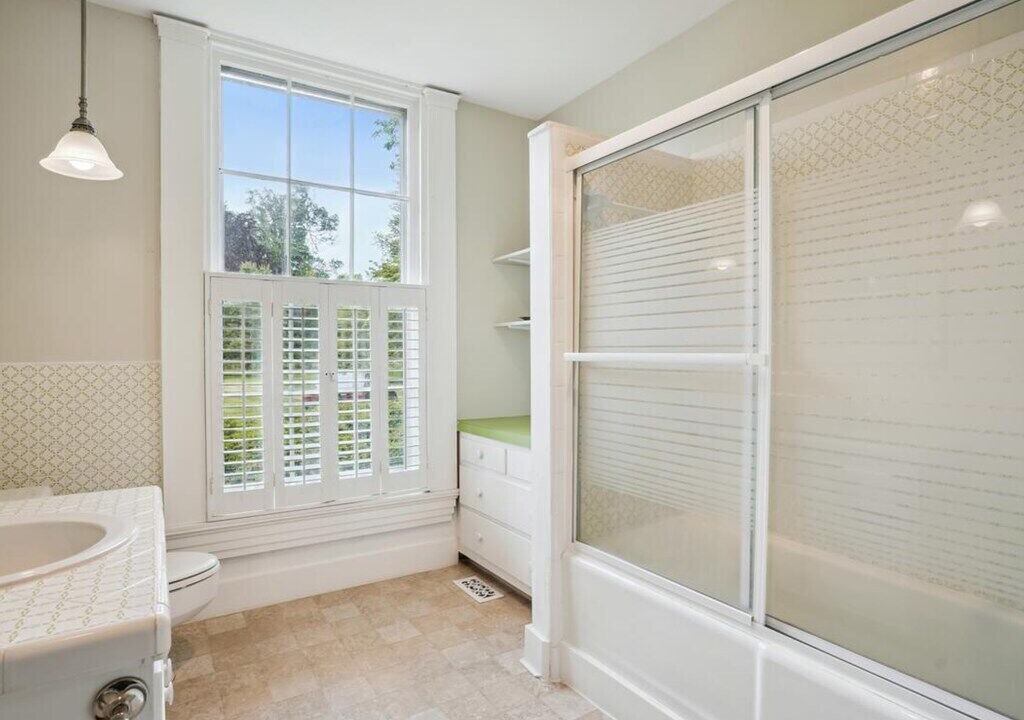 Photo of Bathroom in Unionville