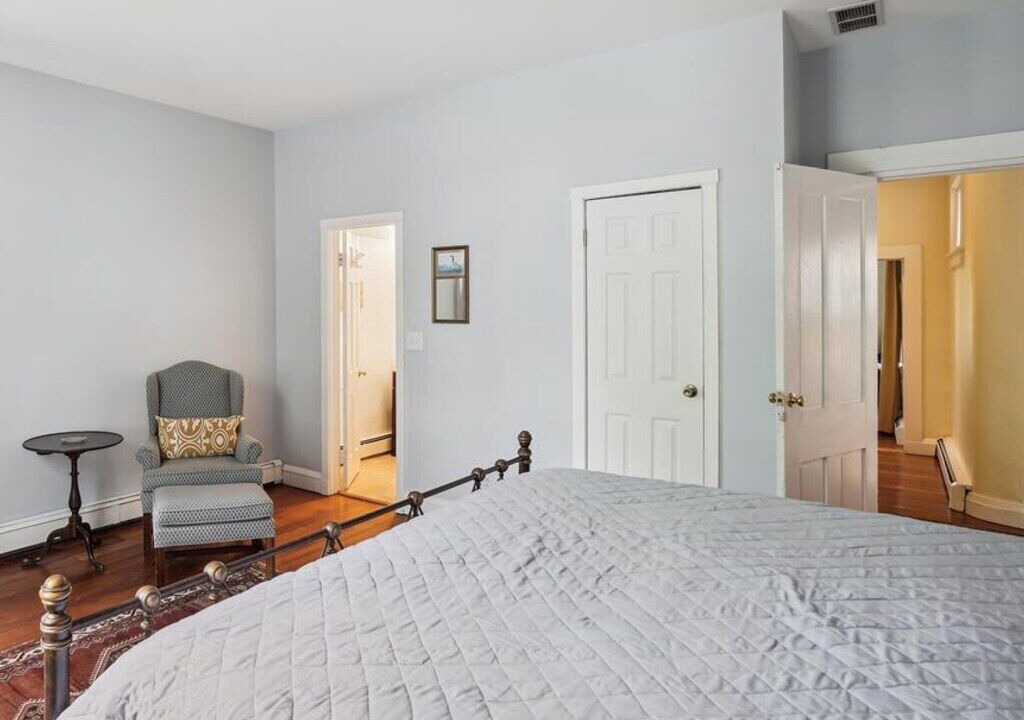 Photo of Bedroom in Unionville