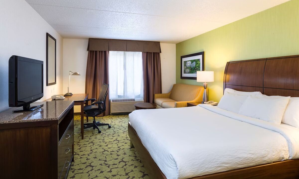 Photo of Bedroom in Hopelawn