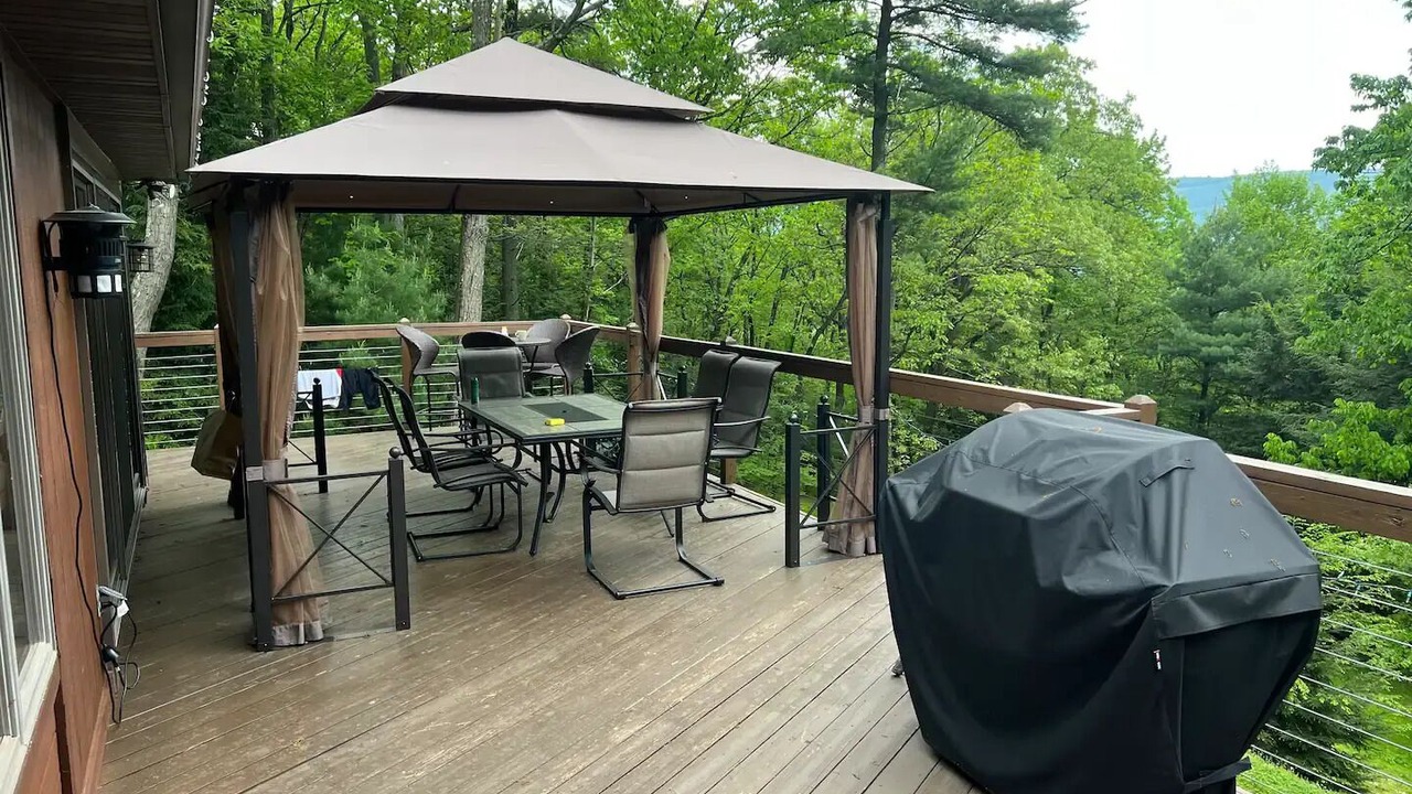 Photo of Outdoor in Aquashicola