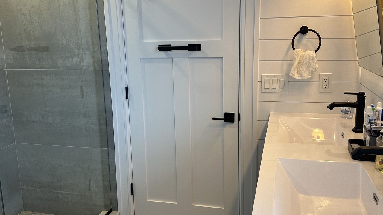 Photo of Bathroom in Beach Haven West
