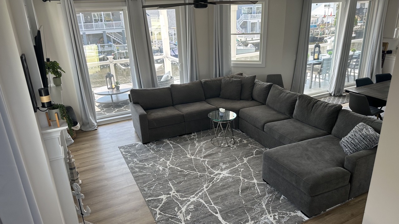 Photo of Livingroom in Beach Haven West