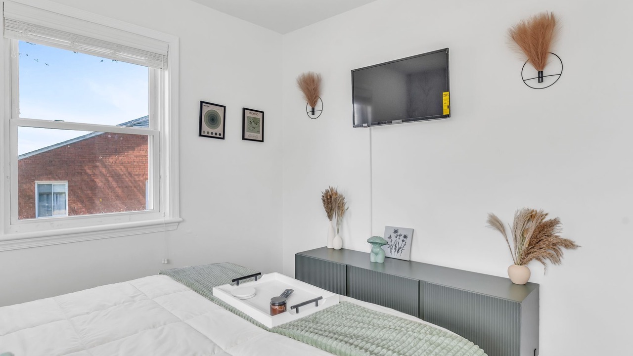 Photo of Bedroom in Seminary Hill