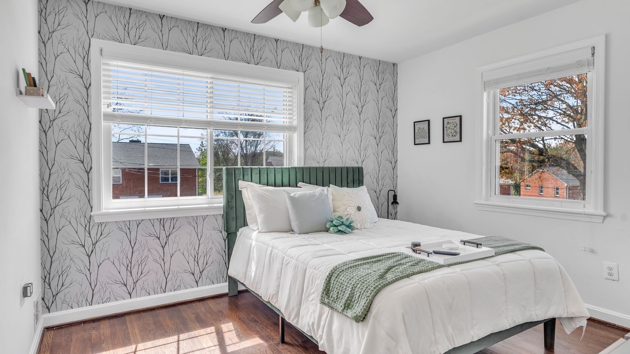 Photo of Bedroom in Seminary Hill
